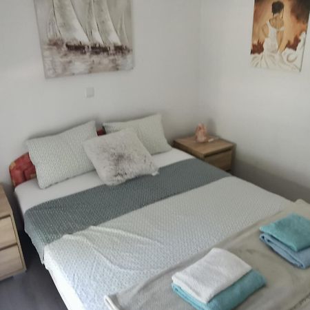 Apartmani Eden Vrsi Mulo Eksteriør billede