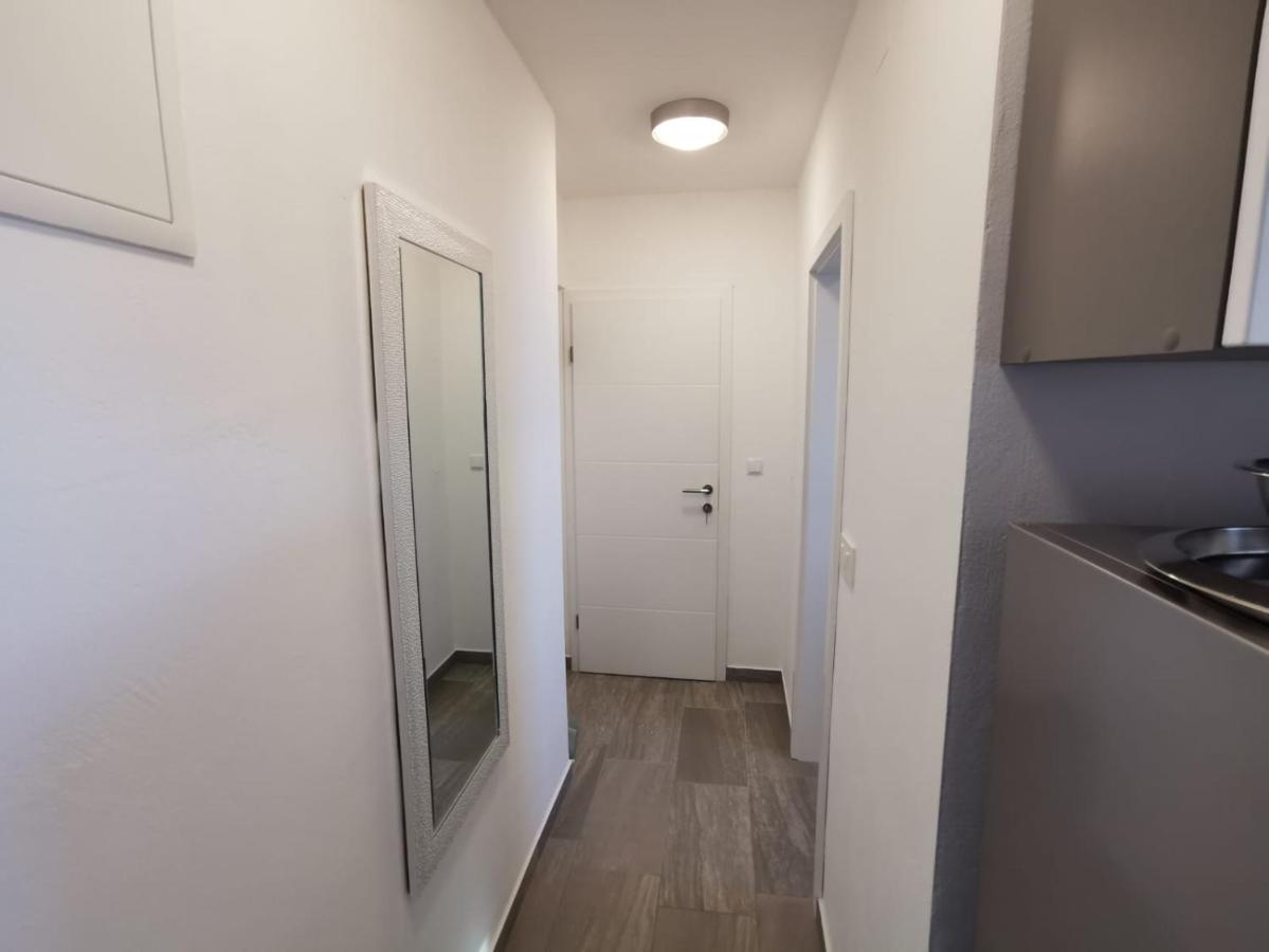 Apartmani Eden Vrsi Mulo Eksteriør billede