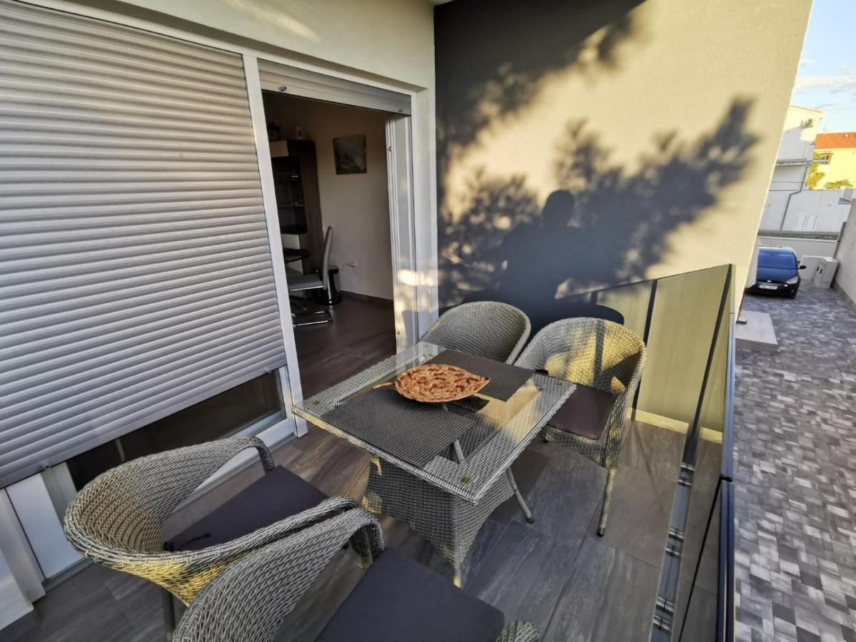 Apartmani Eden Vrsi Mulo Eksteriør billede