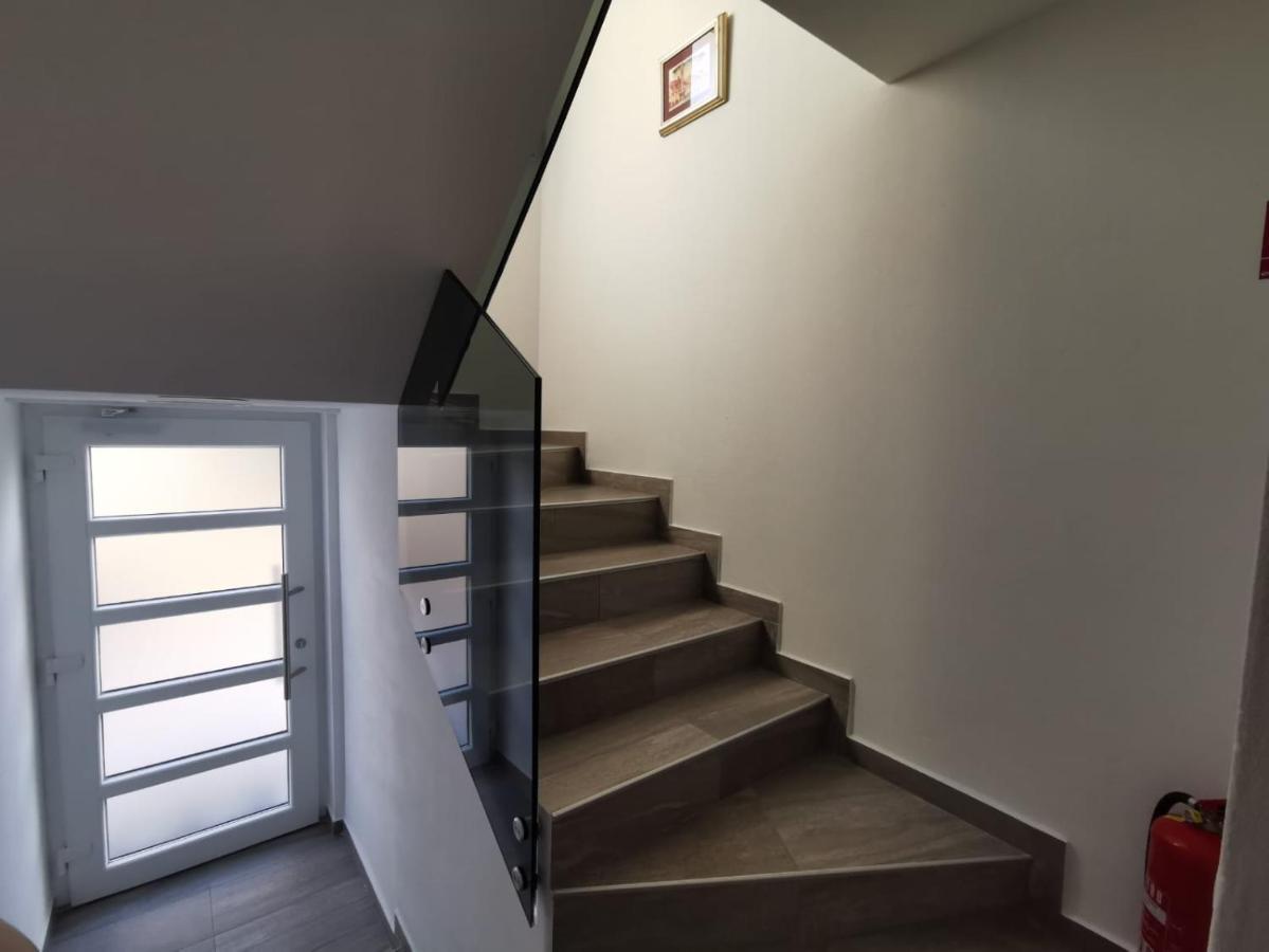 Apartmani Eden Vrsi Mulo Eksteriør billede