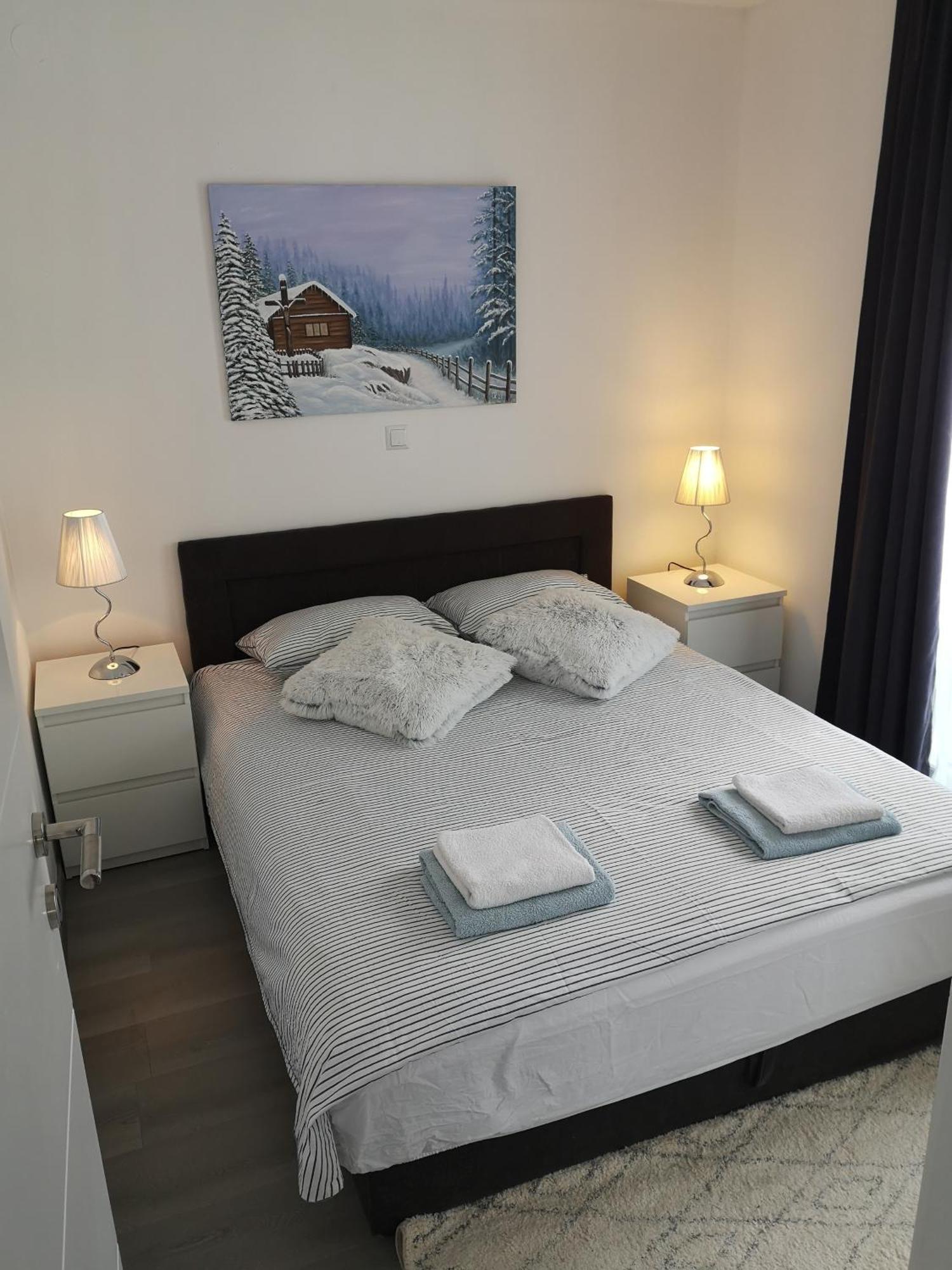 Apartmani Eden Vrsi Mulo Eksteriør billede