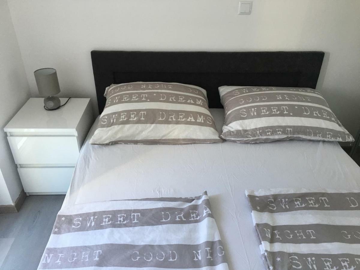 Apartmani Eden Vrsi Mulo Eksteriør billede
